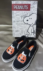 PEANUTS: "Snoopy Halloween Youth Size 9 Slip On Shoes" NIOB - Picture 1 of 6