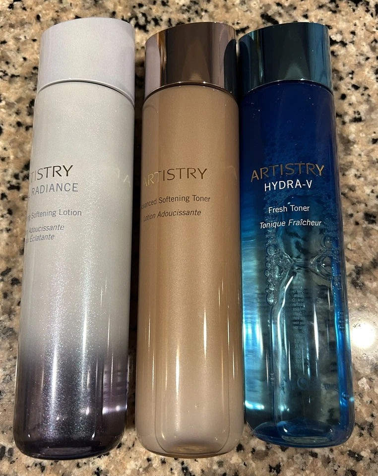 Artistry Hydra-V Fresh Toner, Advanced Softening Toner, Ideal Radiance 6.7 Fl Oz - Image 1 of 4