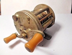 VINTAGE SOUTH BEND ORENO LEVEL WINDING 1000 JEWELED FISHING REEL  - Picture 1 of 7