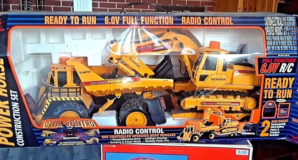 New Bright-R/C Controlled Shovel & Dump Truck-6 volt-UNUSED-COMPLETE - Image 1 of 4