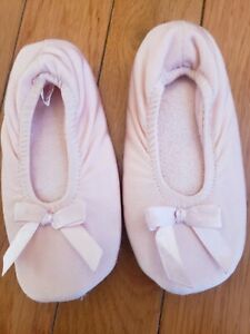 Little Girls Toddler Daisy Ballet Slippers size 6-9 small PINK