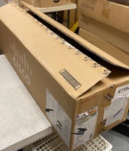 Cisco CS-KITPLUS-K9 Video Conferencing Kit NEW OPEN BOX - Picture 1 of 2
