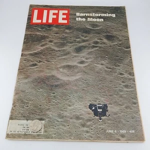 Vintage June 6, 1969 LIFE Magazine BARNSTORMING THE MOON - Picture 1 of 7