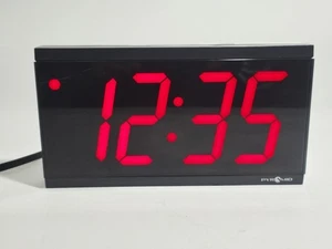 Pyramid DIG44 LED Synchronized Digital Clock - 11-1/2" x 6-1/4" - Anti-Glare - Picture 1 of 8