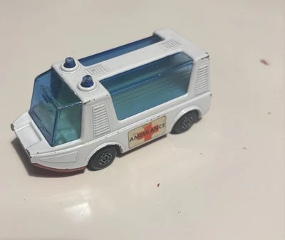 Matchbox Superfast Lesney No.46 Stretcha Fetcha Ambulance  - Image 1 of 4