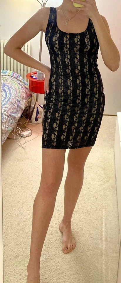 Mini vestido SOPRANO de renda náilon preto e bronzeado tamanho M - Imagem 1 de 4