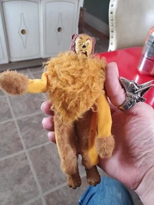 Vintage Wizard of Oz Cowardly Lion Original Figure Mego 1973 RARE - Picture 1 of 4