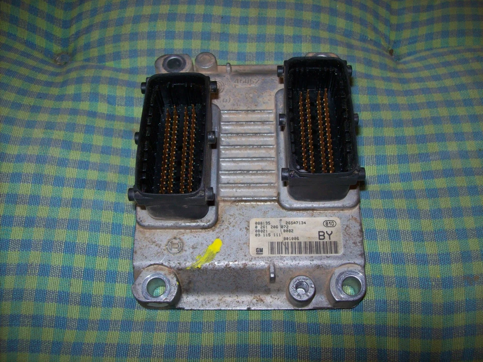 Centralina motore Opel Corsa C 0261206072 1.2 16V 09115111 - Immagine 1 di 1