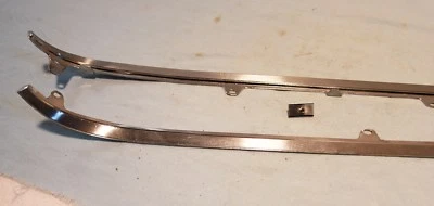 66 67 Oldsmobile Toronado painel interior acabamento molduras enfeite - Imagem 1 de 4