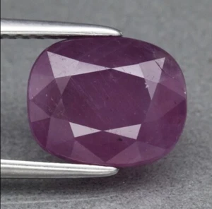 RUBY 4.30 ct Red Cushion 9.8 x 8.0 x 5.7 mm Natural Unheated Untreated Guinea - Picture 1 of 24