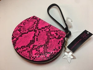 No Boundaries Hot Pink SNAKE SKIN 6" COIN CASE / WALLET With Wrist Strap - Picture 1 of 8