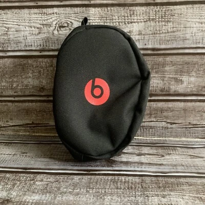 Beats Replacement Carrying Case / Pouch for the Beats Solo 3 - Black / Red Logo - Image 1 of 4