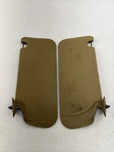 94-04 Chevy S-10 Blazer GMC Jimmy Sonoma Pair Of Sunvisors Sun Visors Tan R&L - Picture 1 of 12