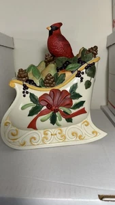LENOX Winter Greetings Everyday Cardinal In Sleigh Cookie Jar #6148076 - Picture 1 of 13