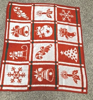 "Manta de Navidad Biederlack de colección roja verde blanca árbol vela copo de nieve 49""x 54""" Foto 1 de 4