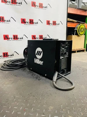 Arrancador de arco de alta frecuencia Miller HF-251D 1 para GTAW Foto 1 de 4