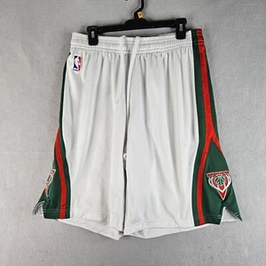 Milwaukee Bucks Adidas Shorts Mens XL Length +2 White Clima Cool Basketball NBA - Picture 1 of 9