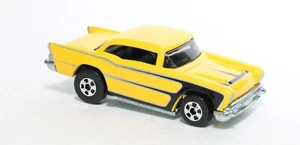 Hot Wheels Dal '68 57 Chevy, Giallo, Sciolto - Foto 1 di 8