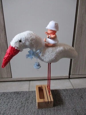 Storch mit Baby und Schnuller Vorlage für Gutschein zur Geburt Taufe Handarbeit - Bild 1 von 4