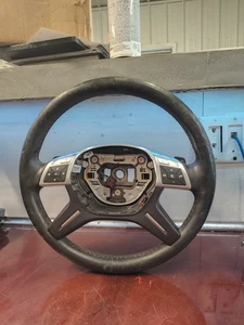 Volante de cuero con palancas de cambio mercedes w166 x166 gl550 gl450 oem - Imagen 1 de 2