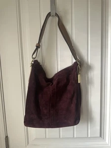 Vtg Coach Burgundy Suede Gold Shoulder Bag - Picture 1 of 12