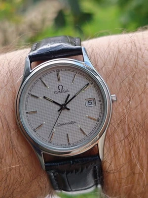 Omega Seamaster  Watch, Honeycomb Texture Grey Dial Mens Watch Circa 1986 - Image 1 of 4