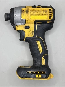 Dewalt DCF887 20V MAX XR 1/4" (6mm) Cordless Impact Driver (FOR PARTS) - Picture 1 of 2