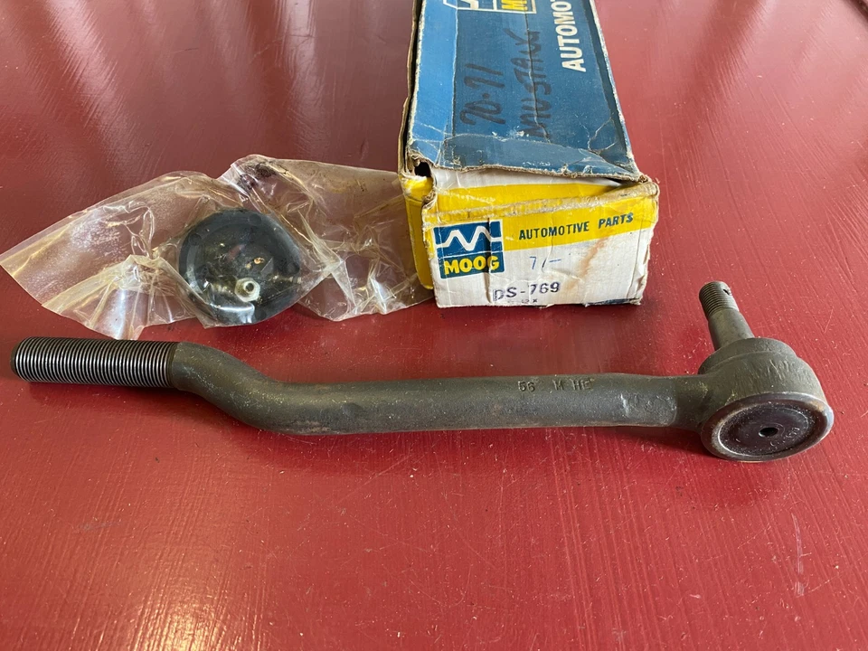NORS INNER TIE ROD END MOOG DS-769 FOR 1971 MERCURY MONTEGO - Image 1 of 4