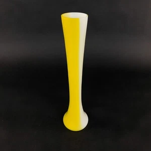 MCM 12" Yellow and White Bud Vase Circular Base - Picture 1 of 9
