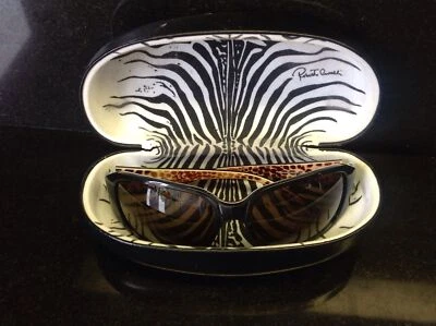 Roberto Cavalli Black Wrap Around w/ Animal Print Interior Sunglasses - Image 1 of 4