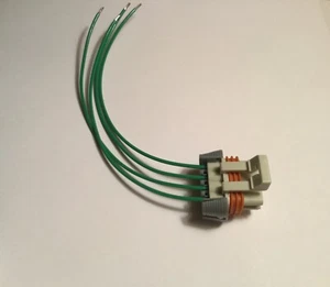 Headlight Connector 4-wire for 1998-01 Mercedes ML430 ML320 ML55 HID / Halogen - Picture 1 of 3