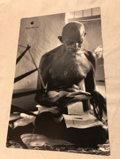 1998 original APPLE THINK DIFFERENT promo poster-MAHATMA GANDHI--11x17--mint NEW