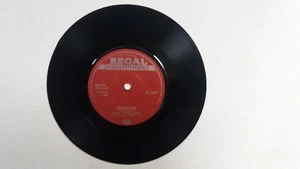 Marvin Welch Farrar (Shadows) - Marmaduke / Strike A Light - 7" Single (1972) - Imagen 1 de 2