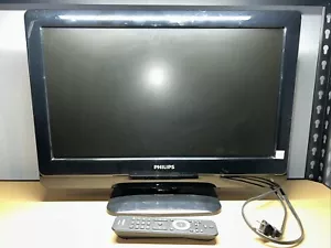 22" LCD HDTV Widescreen HDMI Philips 720p 60hz ATSC 22PFL3504D/F7_with REMOTE - Picture 1 of 8