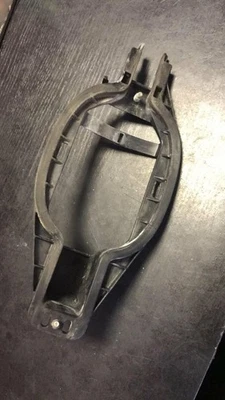 Poignée extérieure de porte arrière gauche LAND ROVER RANGE ROVER III L322... - Photo 1/3