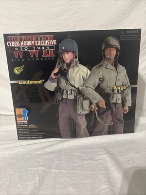Dragon WWII ETO 1944 King Company Lietenant & Sarge Two Action Figures New 2003 - Image 1 of 4