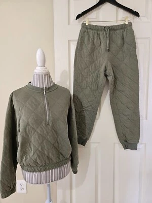 Traje Joggers Old Navy Para Mujer Acolchado Verde Oliva Tejido 2 Piezas 1/2 Cremallera Cintura Alta Talla M Foto 1 de 4