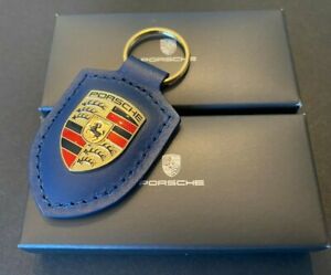AUTHENTIC PORSCHE KEYCHAIN IN CLASSIC COLOR CREST KEY RING 911 NEW