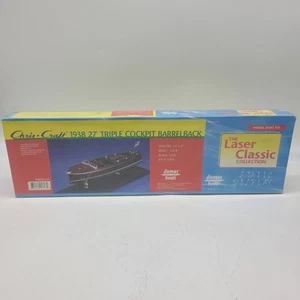 Dumas Boats Cris Craft 1938 27' Triple Cockpit Barrel Back Model Boat Kit 1/24 - Picture 1 of 8