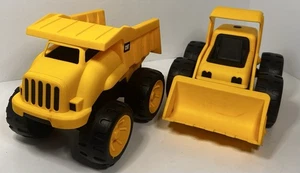 CAT Caterpillar Dump Truck & Tractor 6" Toy State Industrial. Two Toys For One. - Picture 1 of 10