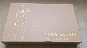 Sassy Saints Dipping Powder Nail Manicure Kit + Primer+ 3 Farben - Bild 1 von 7