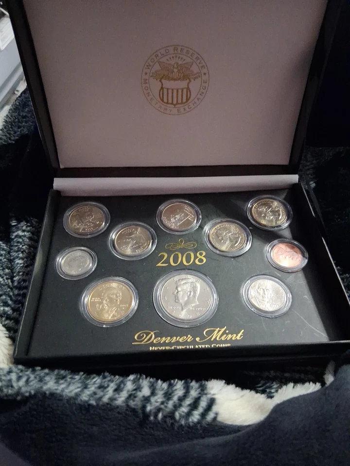 2008 Denver Mint Collection Never-Circulated Coins 10 Coins  - Image 1 of 1