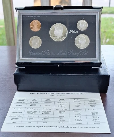 1993 US Mint Silver Proof set 90% Silver Kennedy Black box -  5 coins Cover