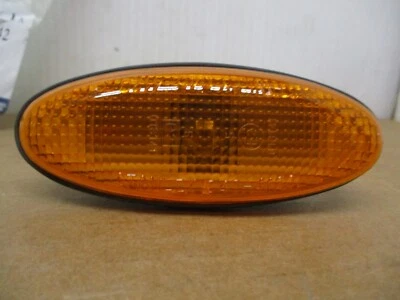 New Genuine Ford Ranger 2002-2011 Side Indicator repeater 4004942 XM3415A201AA - Image 1 of 4