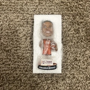 DEWANNA BONNER Connecticut Sun Indiana Fever Bobblehead SGA /4000 Neu in OVP - Bild 1 von 2