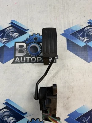 Conjunto de pedal acelerador de gasolina Nissan Rogue 2008-2015 OEM* Foto 1 de 4
