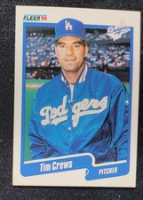 1990 Fleer Baseball Card #390 Tim Crews Los Angeles Dodgers 