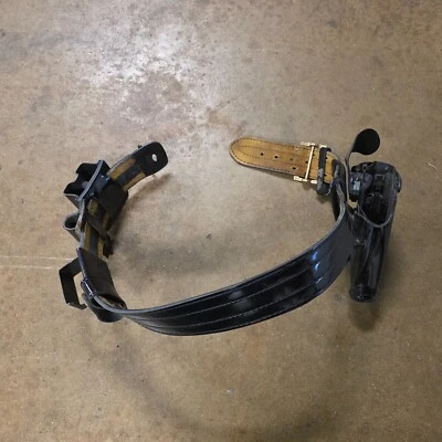 Cinturón utilitario de cuero Safariland para servicio policial modelo 877 talla 34/85 3317 Foto 1 de 4