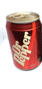 Lattina di soda importata DR. PEPPER 300 ML imbottigliata da Al JABR Trading Co. - Foto 1 di 6