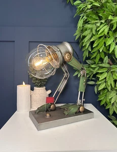 Lámpara de Escritorio Robot Estilo Industrial Grande Regalo | Estilo Vintage | Estilo Robot - Imagen 1 de 8